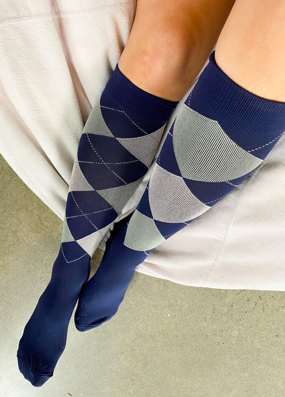 Mama Sox - Excite Maternity Compression Socks in Navy Argyle