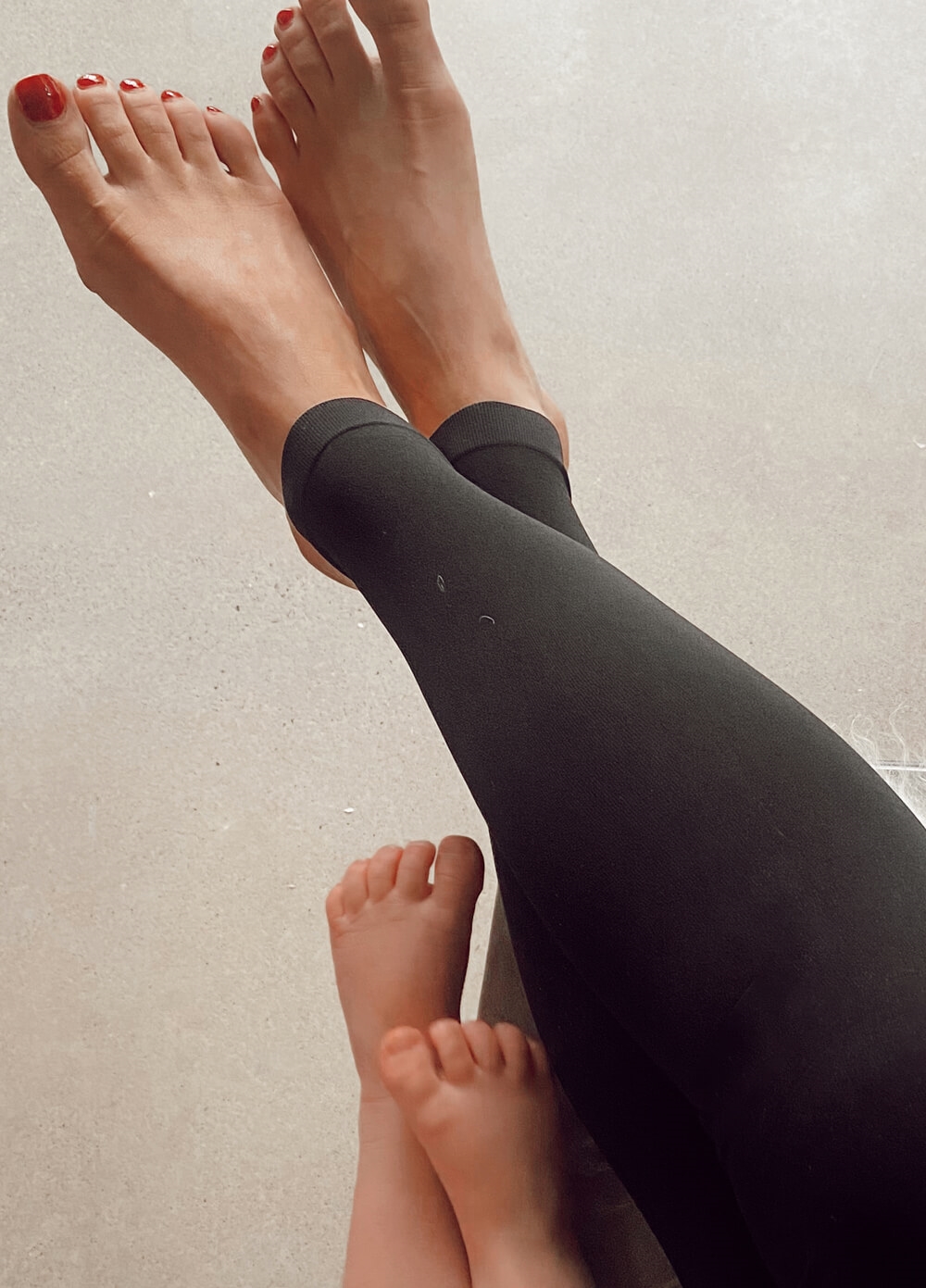 Mama Sox - Black Maternity Thigh High Compression Stockings