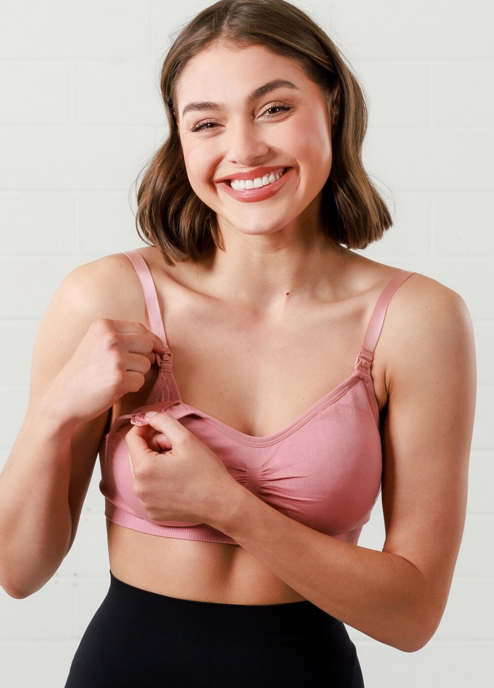 Queen Bee - Stella Seamless Pumping Bra in Pink