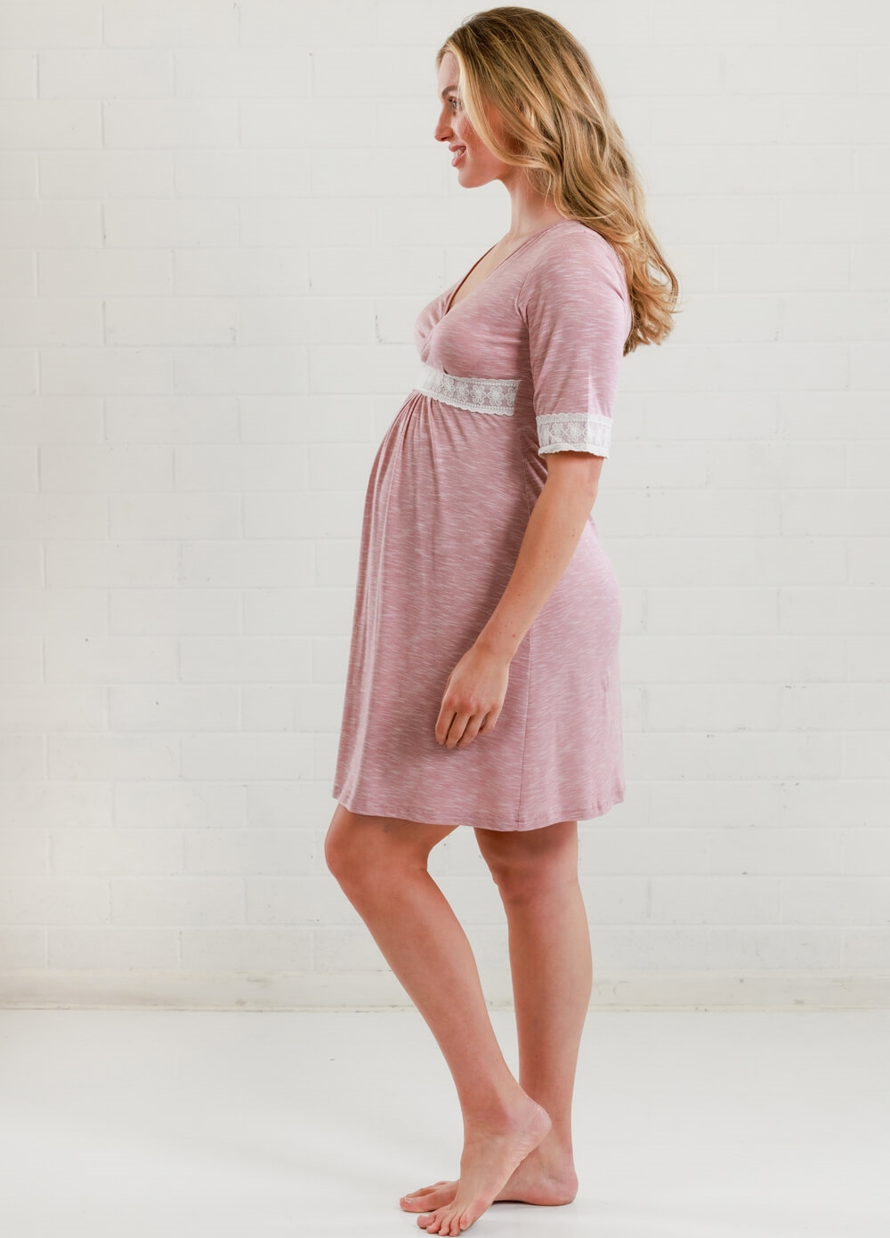 Lait & Co - Moselle Sleeved Maternity Nursing Nightdress in Pink