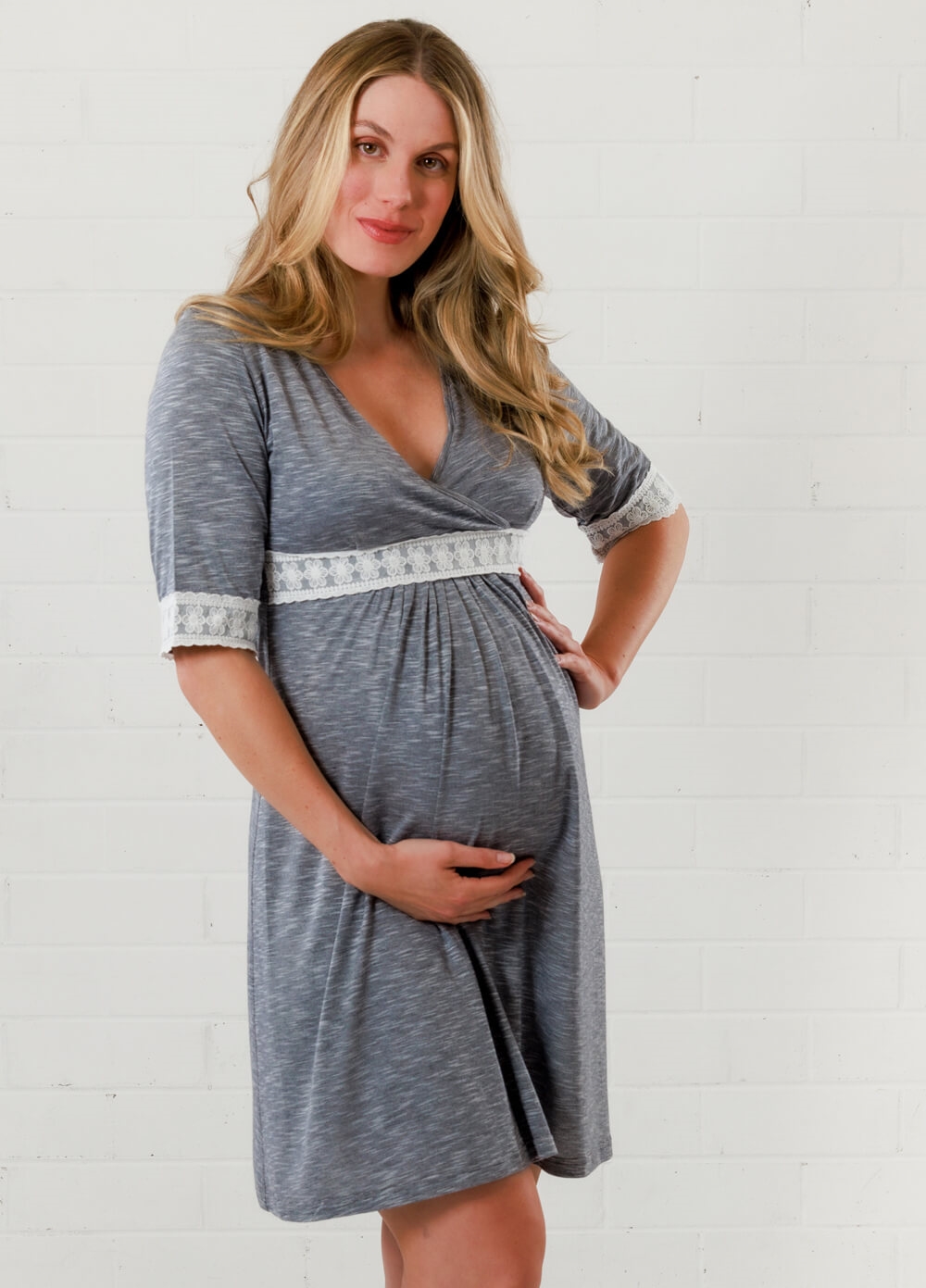 Lait & Co - Moselle Sleeved Maternity Nursing Nightdress in Blue