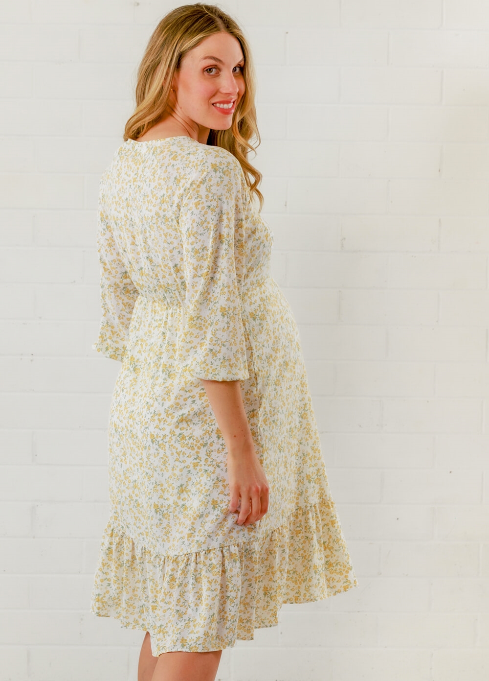 Lait & Co - Etiennette Maternity Dress in Yellow Floral