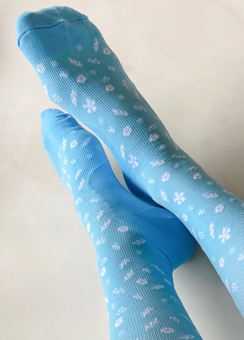 Mama Sox - Excite Maternity Compression Socks in Blue Floral