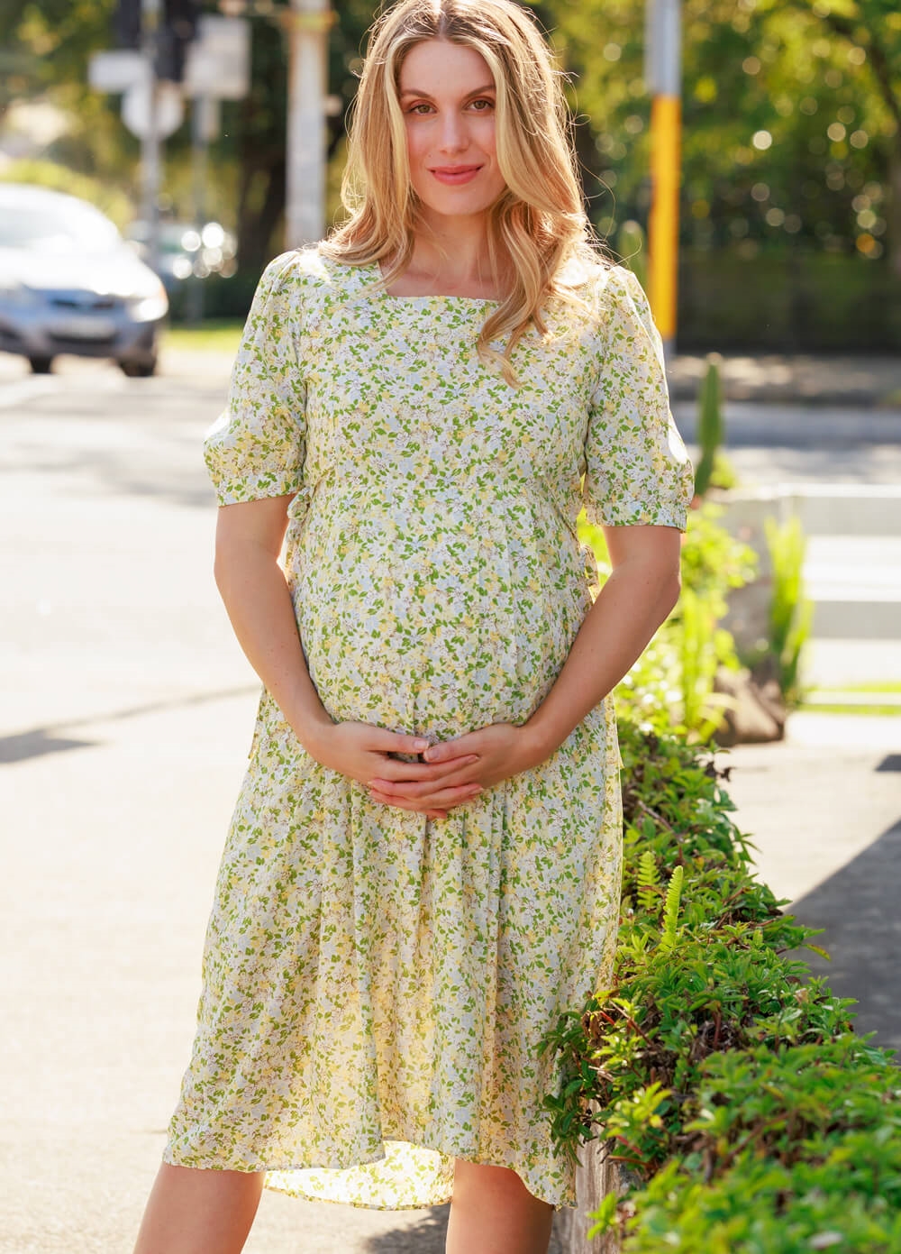Lait & Co - Lea-Claire Maternity Dress in Yellow Floral