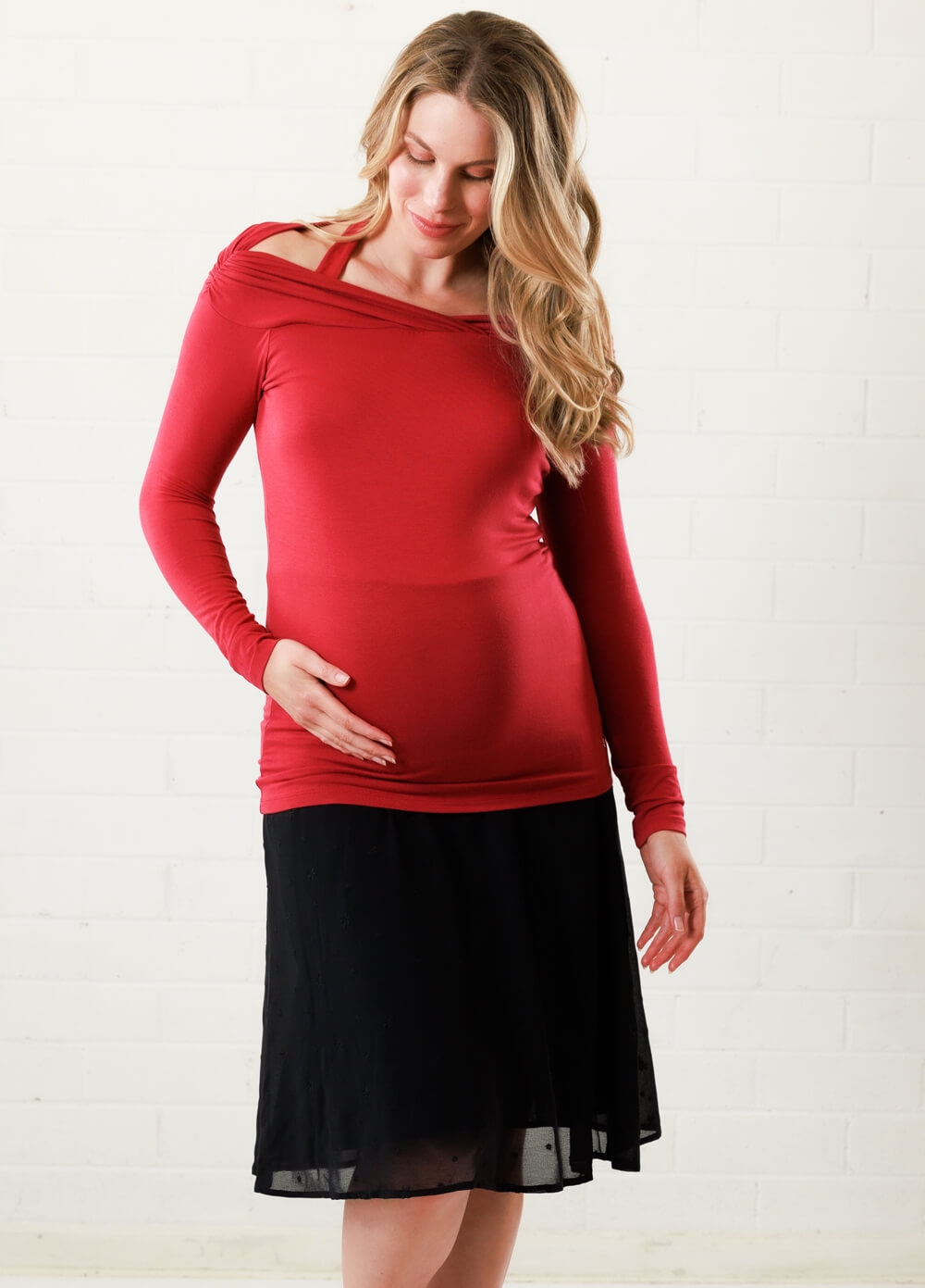 Floressa - Mercer Off Shoulder Maternity Halter Top | Queen Bee