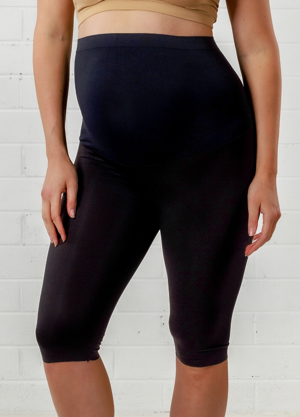 Queen Bee - Charlie Knee Length Maternity Legging in Black