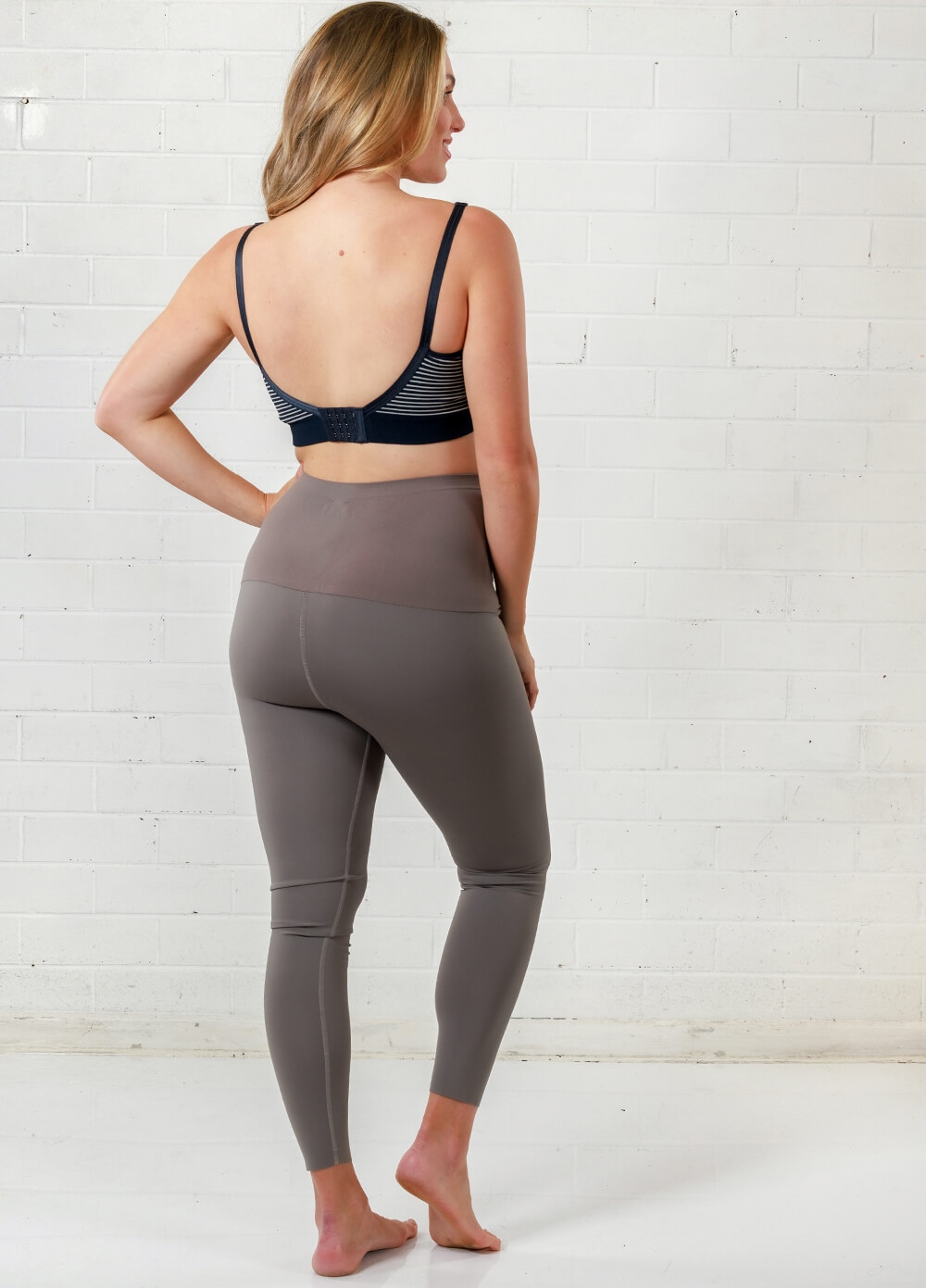 Queen Bee - Rumi Maternity Athleisure Leggings in Grey