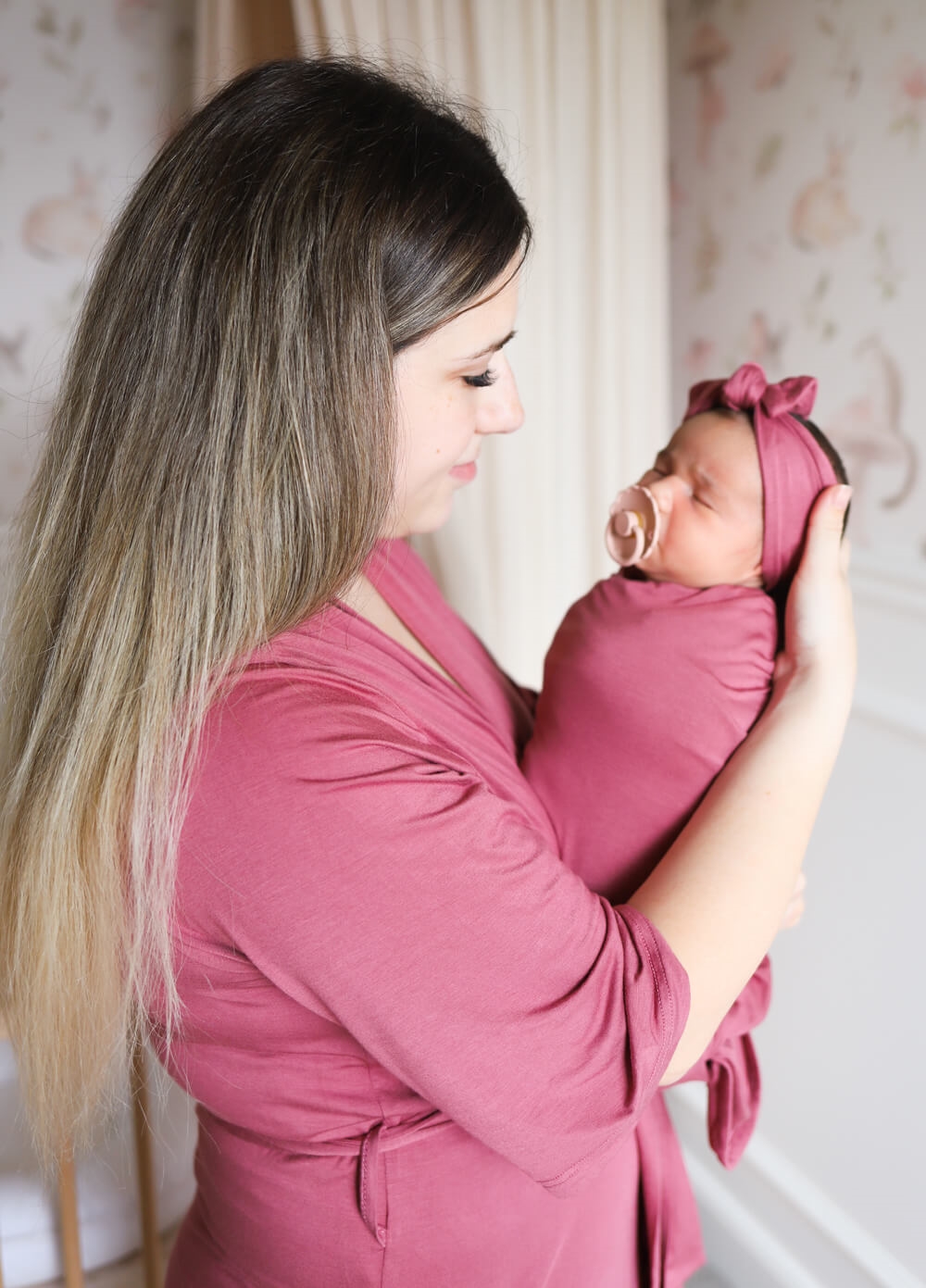 Welcome Baby - Adore 4-piece Pregnancy Robe & Swaddle Set in Rose