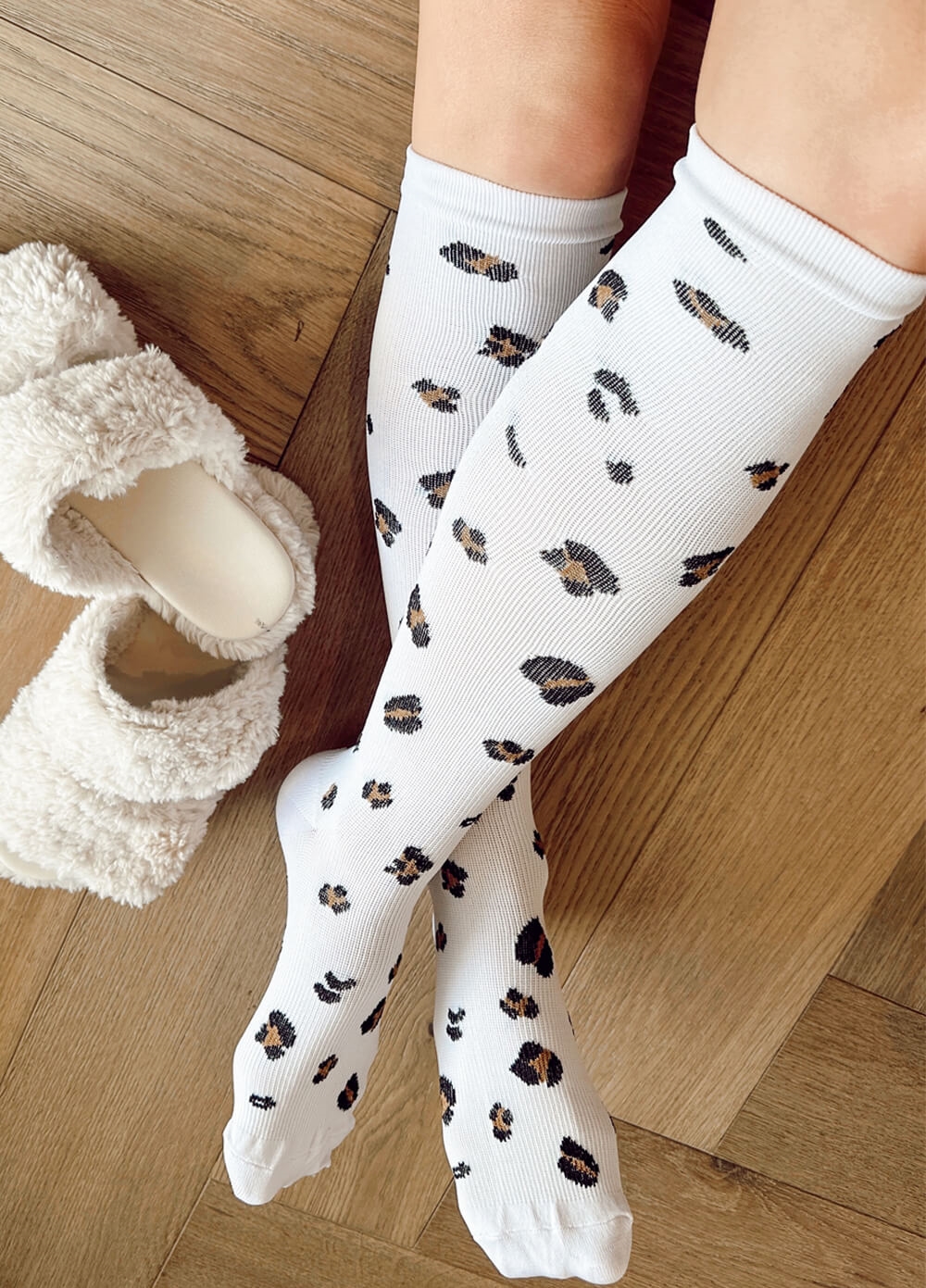 Mama Sox - Excite Maternity Compression Socks in White Leopard