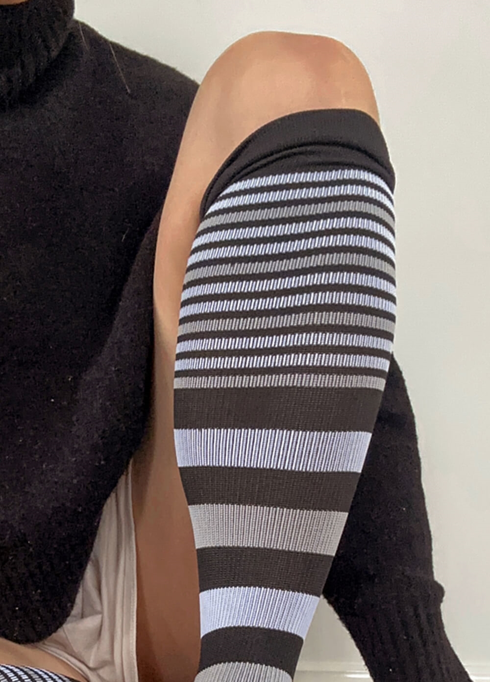 Mama Sox - Delight Maternity Compression Socks in Black Mixed Stripe