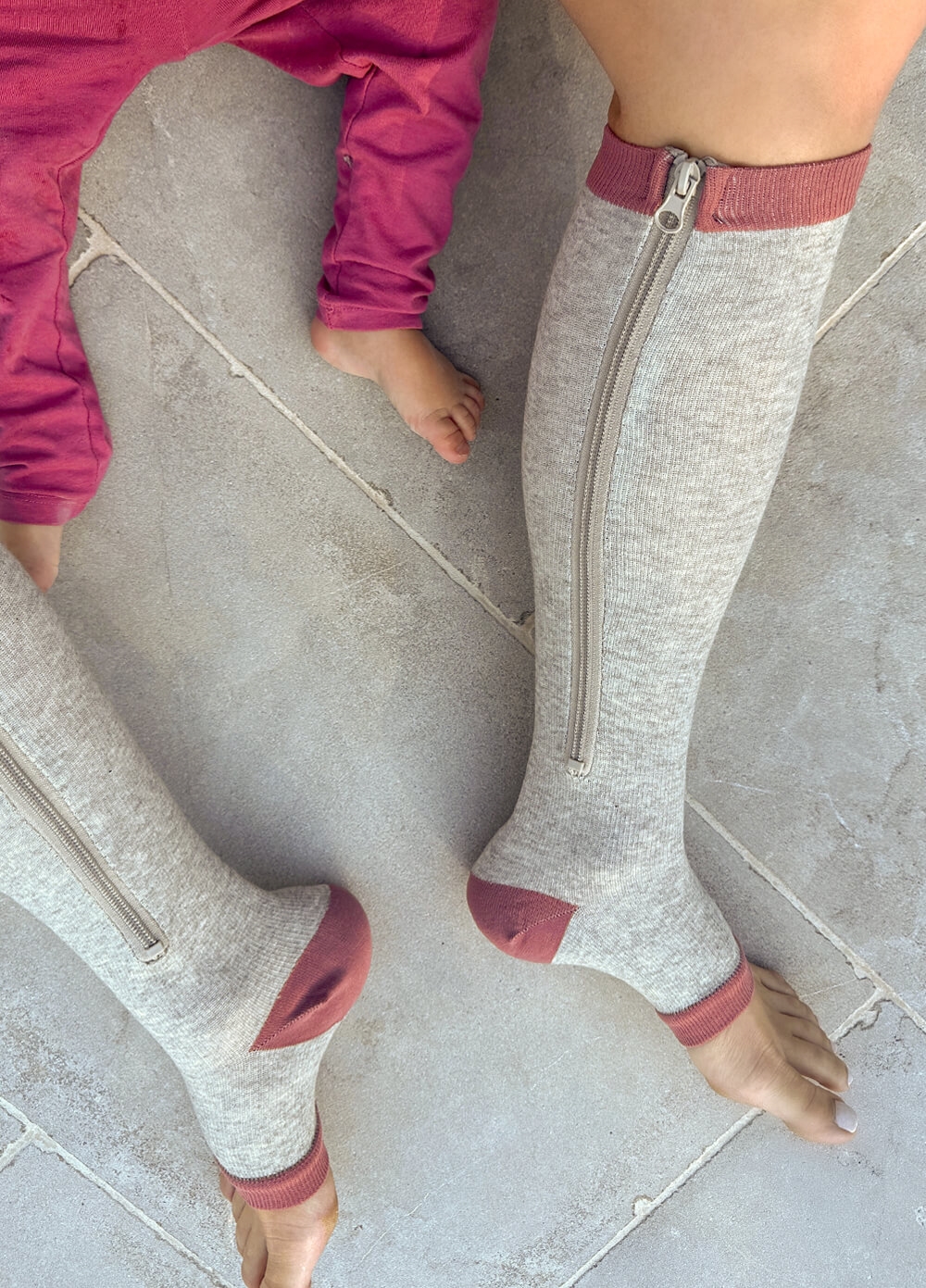 Mama Sox - Bliss Open Toe Zip Maternity Compression Socks | Grey