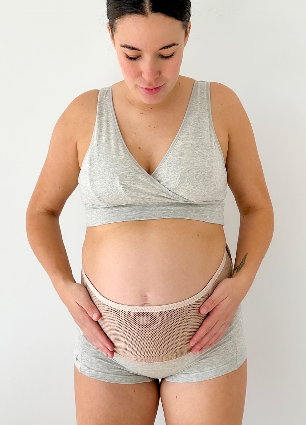 Kayce Adjustable Pregnancy Support Belly Belt in Nude | Queen Bee