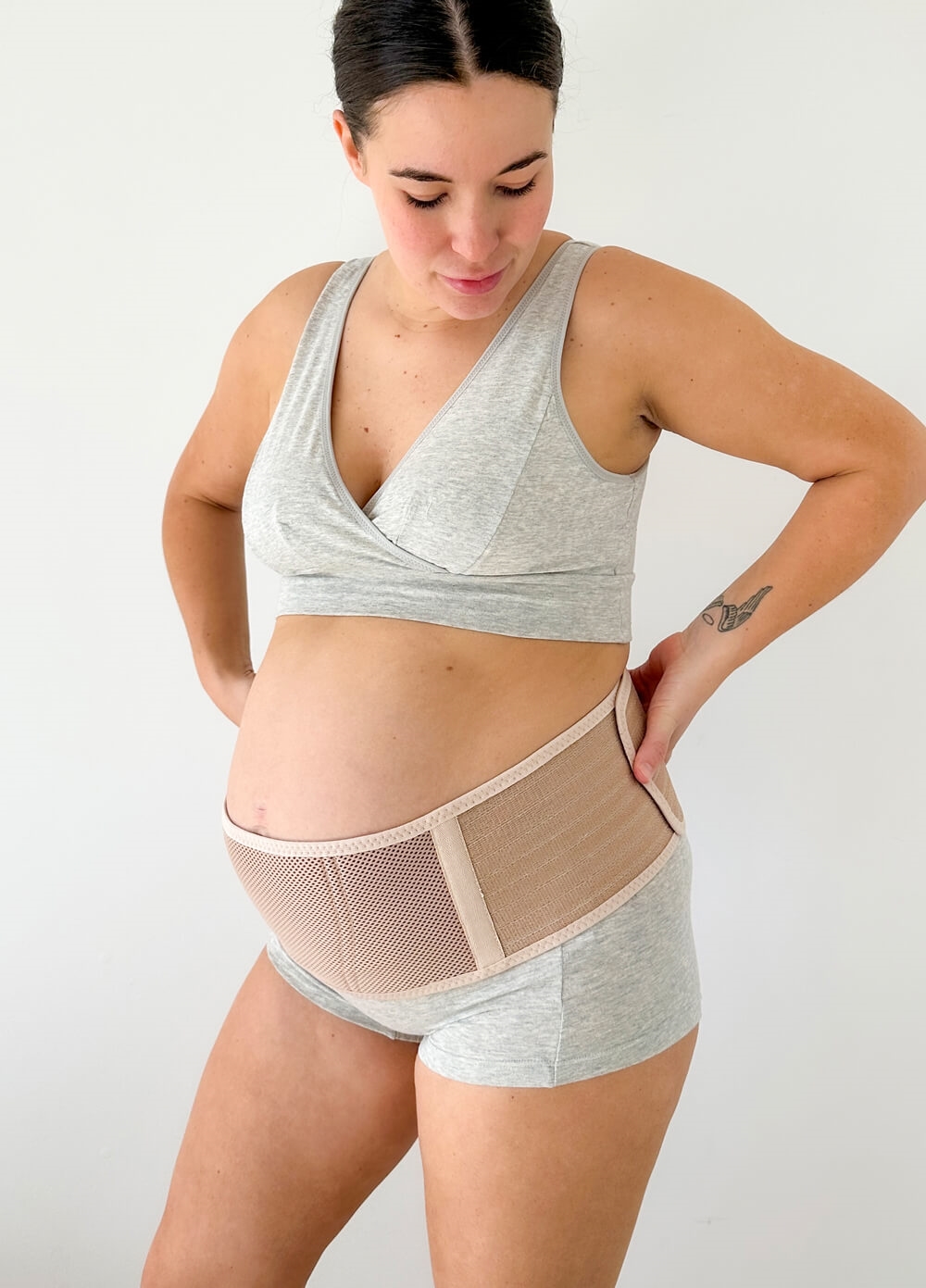 Kayce Adjustable Pregnancy Support Belly Belt in Nude | Queen Bee