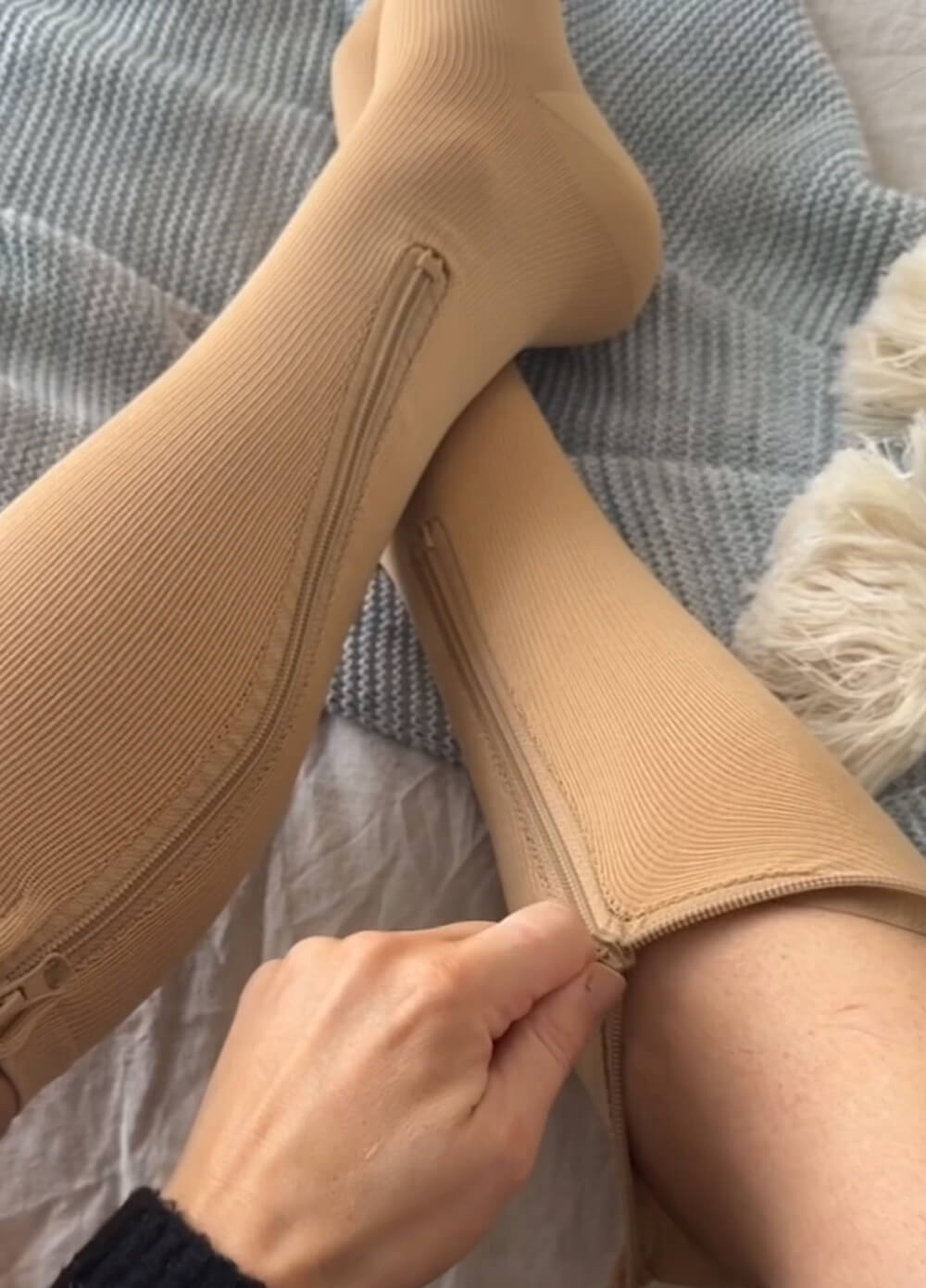Mama Sox - Bliss Open Toe Zip Maternity Compression Socks | Nude