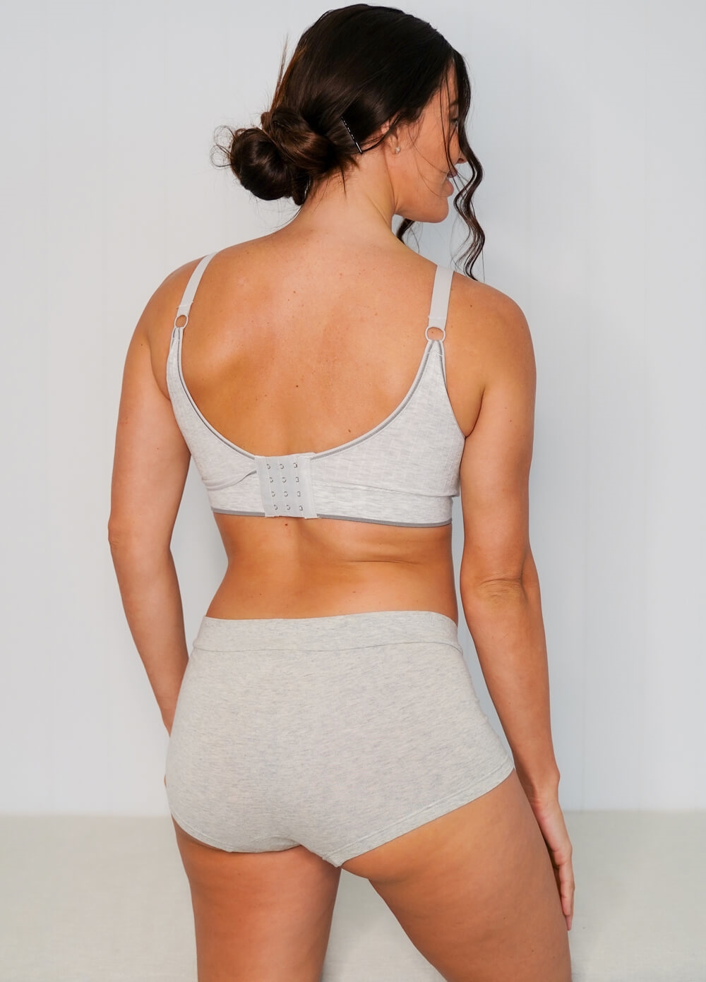 Breah Low Cut Seamless Maternity Nursing Bra in Grey