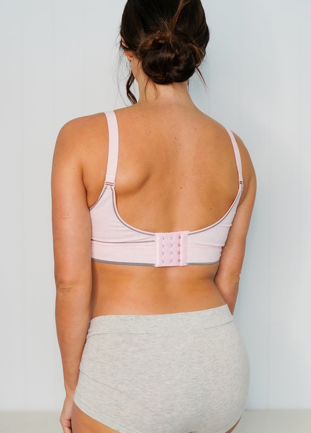 Breah Low Cut Seamless Maternity Nursing Bra in Pink