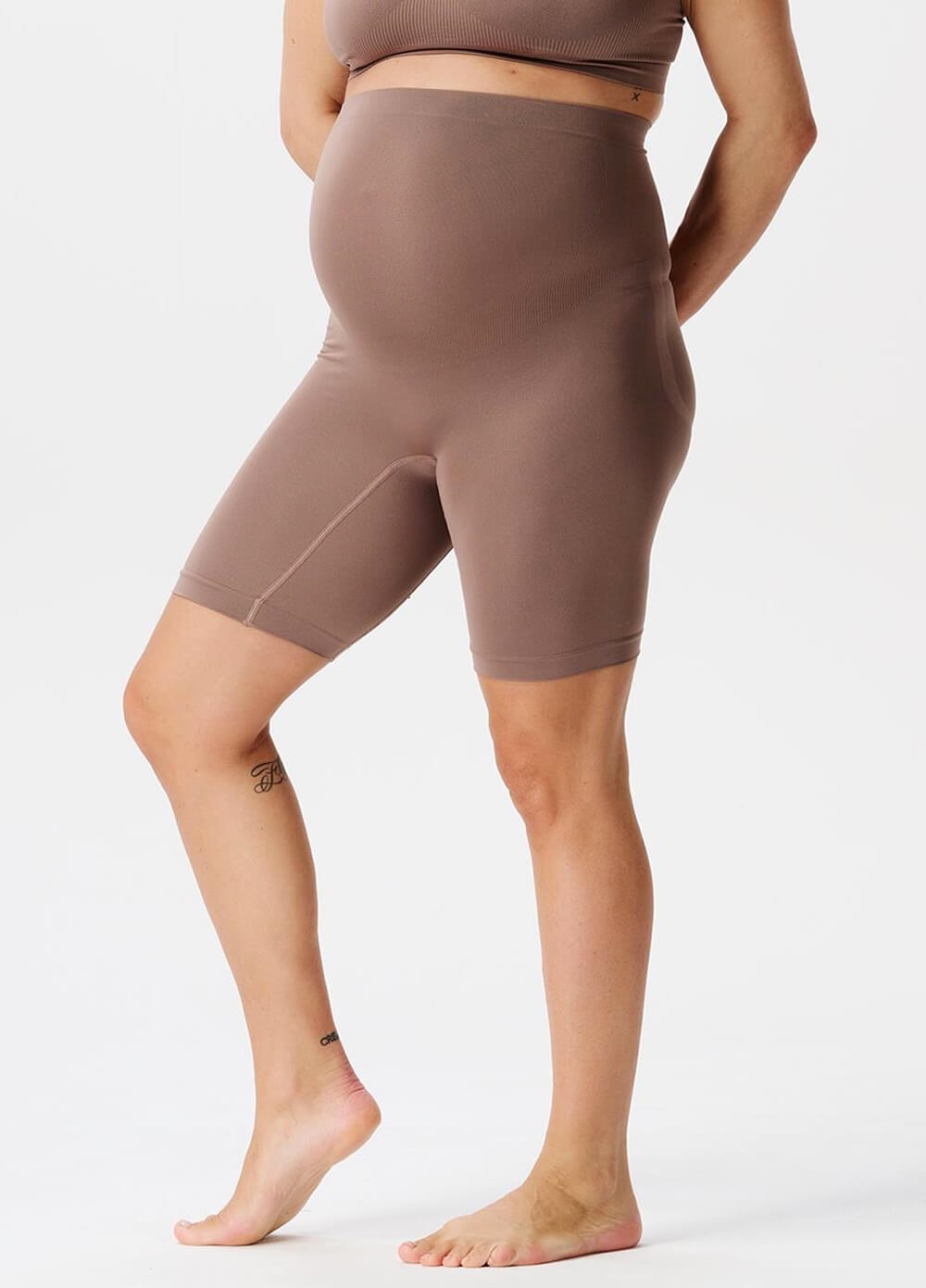 Noppies - Niru Seamless Long Shorts in Deep Taupe