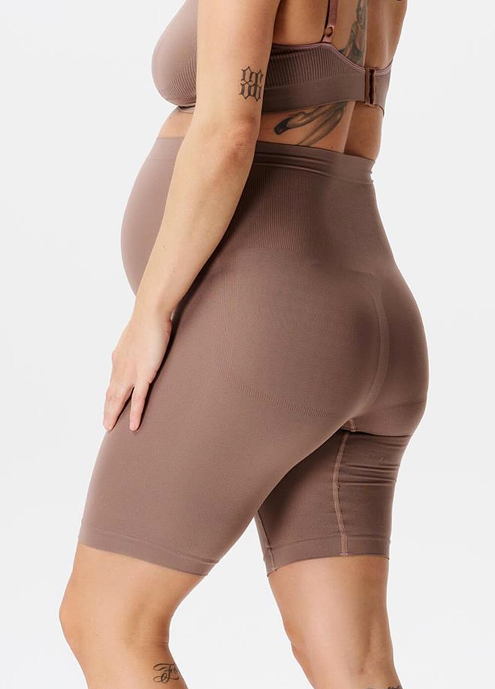 Noppies - Niru Seamless Long Shorts in Deep Taupe