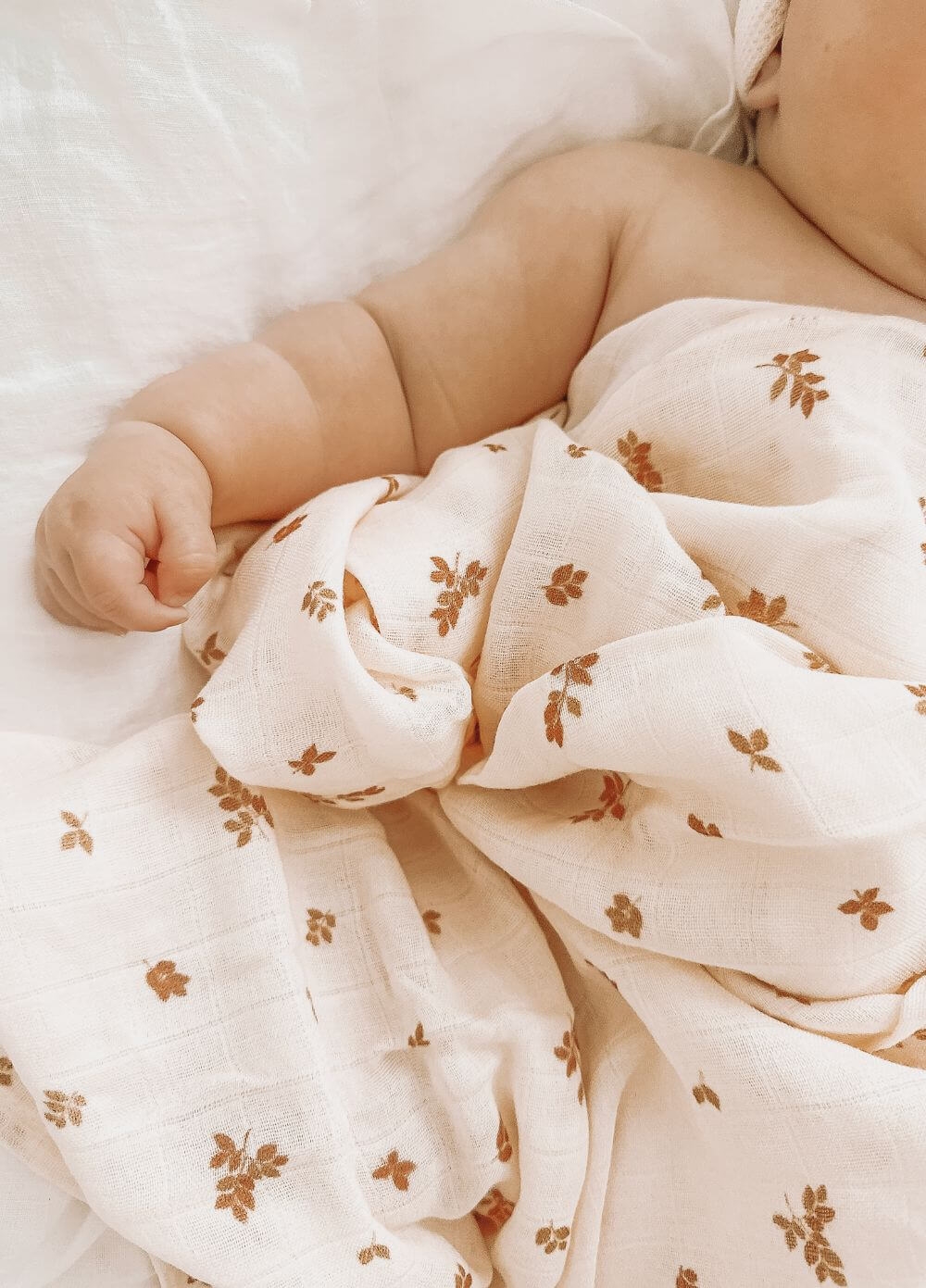 Fox & Fallow - Organic Muslin Swaddle in Birch