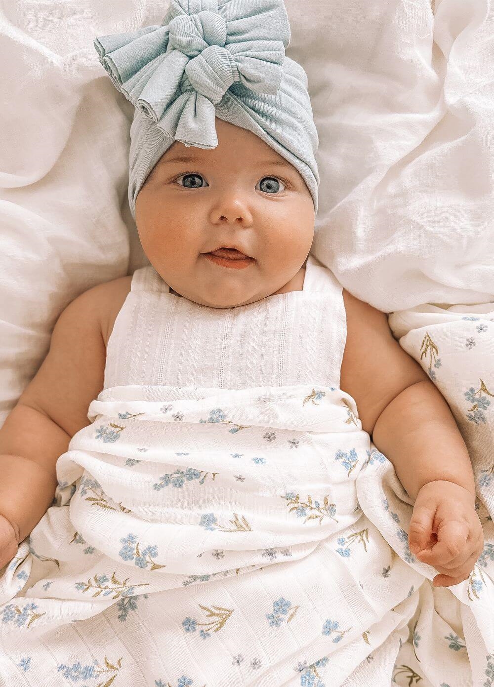 Fox & Fallow Organic Muslin Swaddle in Forget-Me-Not | Queen Bee