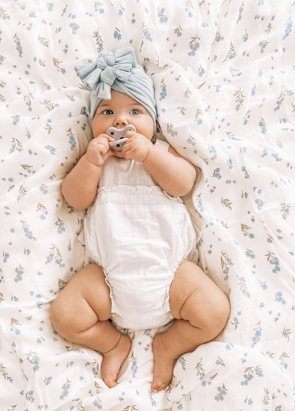 Fox & Fallow Organic Muslin Swaddle in Forget-Me-Not | Queen Bee