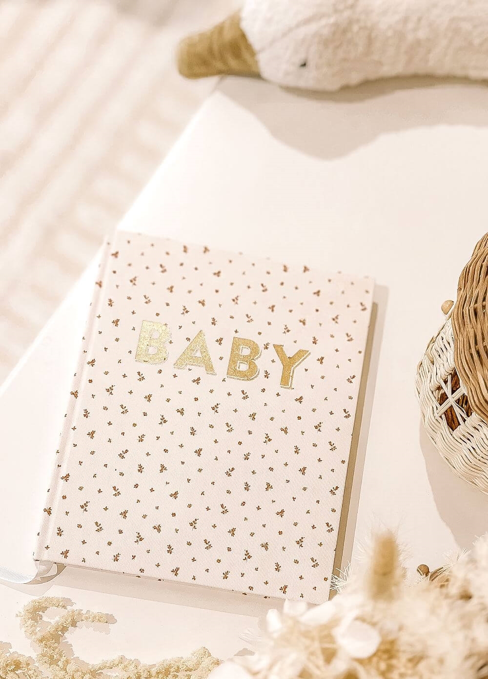 Fox & Fallow - Baby Book in Broderie | Queen Bee