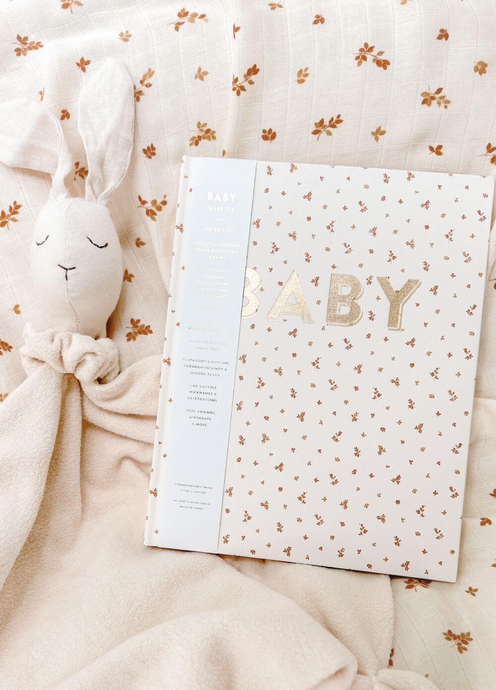 Fox & Fallow - Baby Book in Broderie | Queen Bee