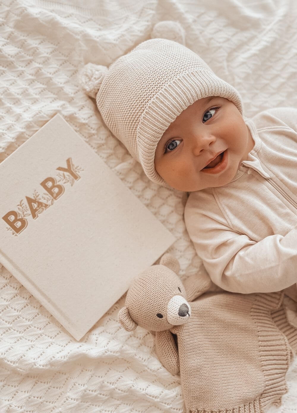 Fox & Fallow - Mini Baby Book in Oatmeal | Queen Bee