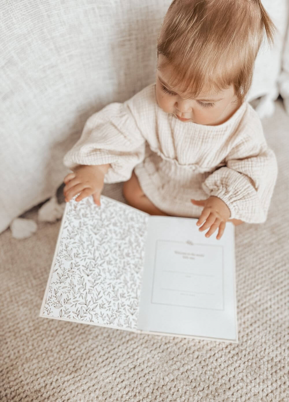 Fox & Fallow - Mini Baby Book in Oatmeal | Queen Bee