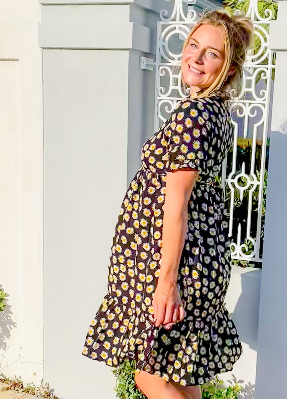 Lait & Co - Leigh Maternity & Nursing Dress in Black Floral