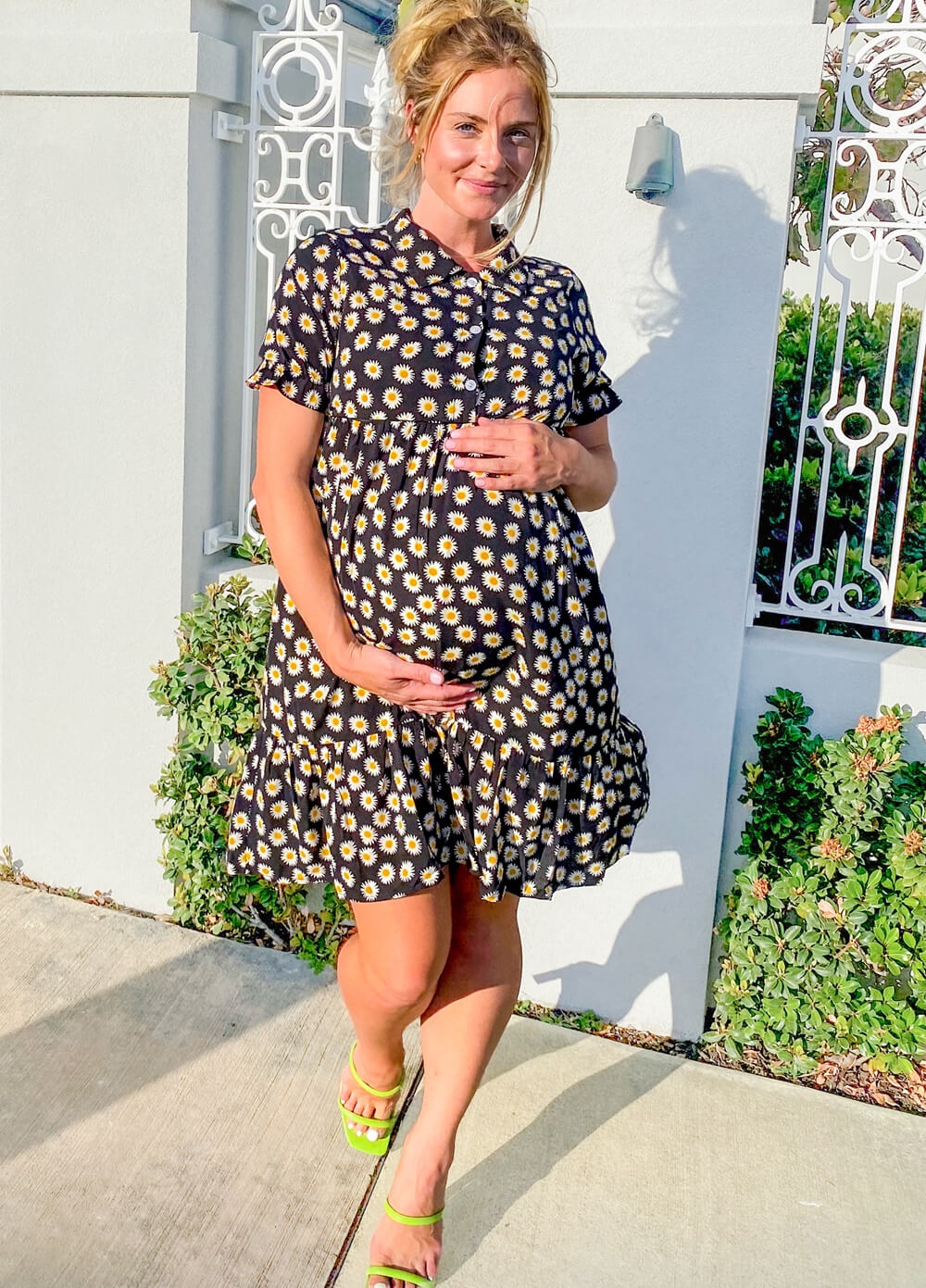 Lait & Co - Leigh Maternity & Nursing Dress in Black Floral