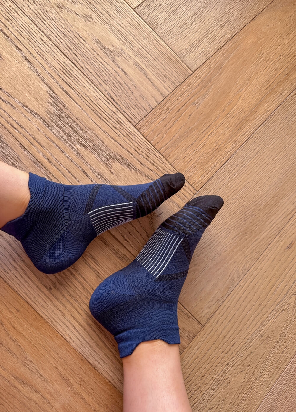 Mama Sox - Propel Sports Compression Ankle Socks in Navy