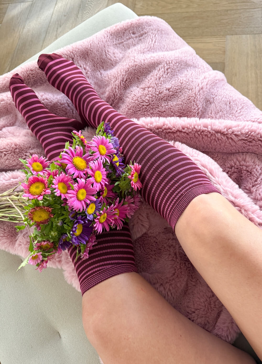 Mama Sox - Excite Maternity Compression Socks in Pink/Claret Stripe