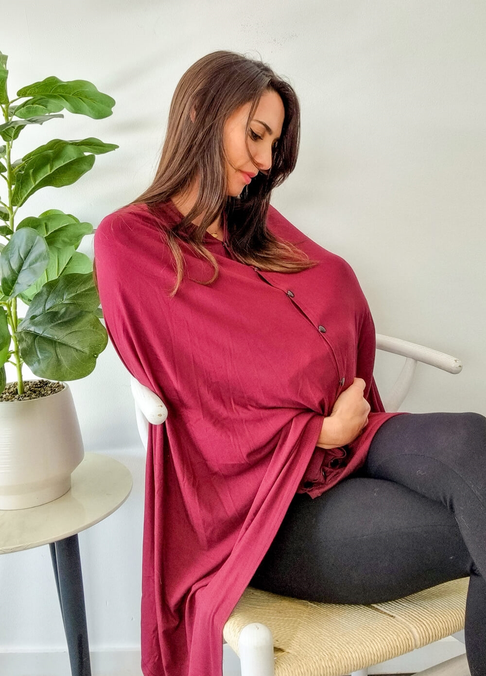 Lait & Co - Samira Nursing Cover in Burgundy | Queen Bee