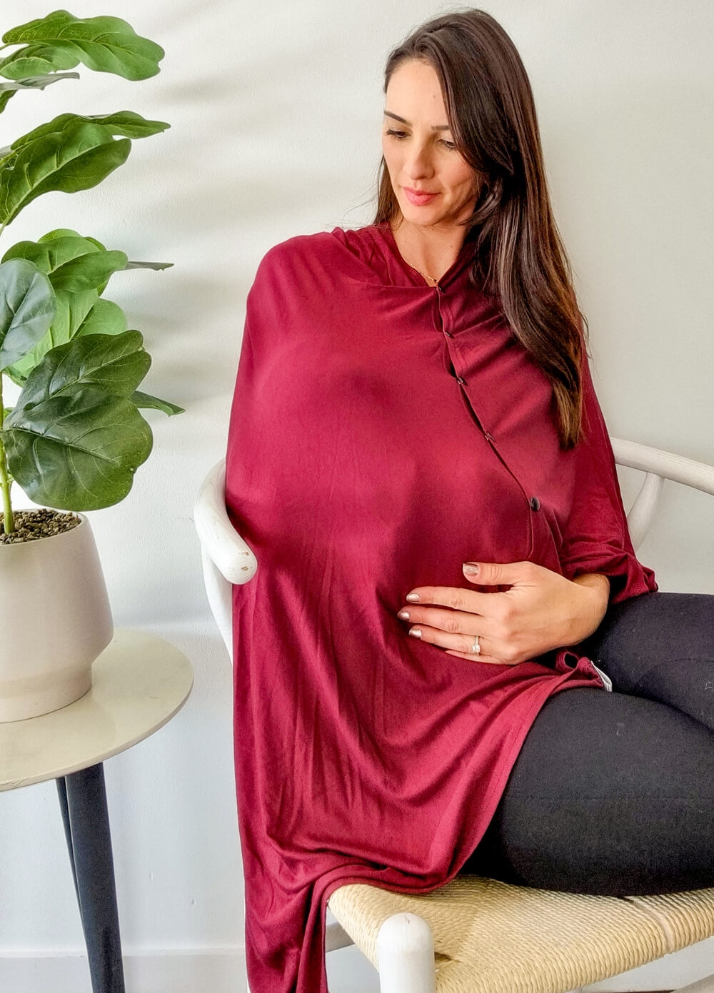Lait & Co - Samira Nursing Cover in Burgundy | Queen Bee