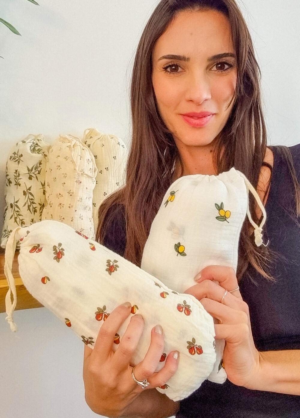 Lait & Co - Florian Breastfeeding Cover in Fruit Print