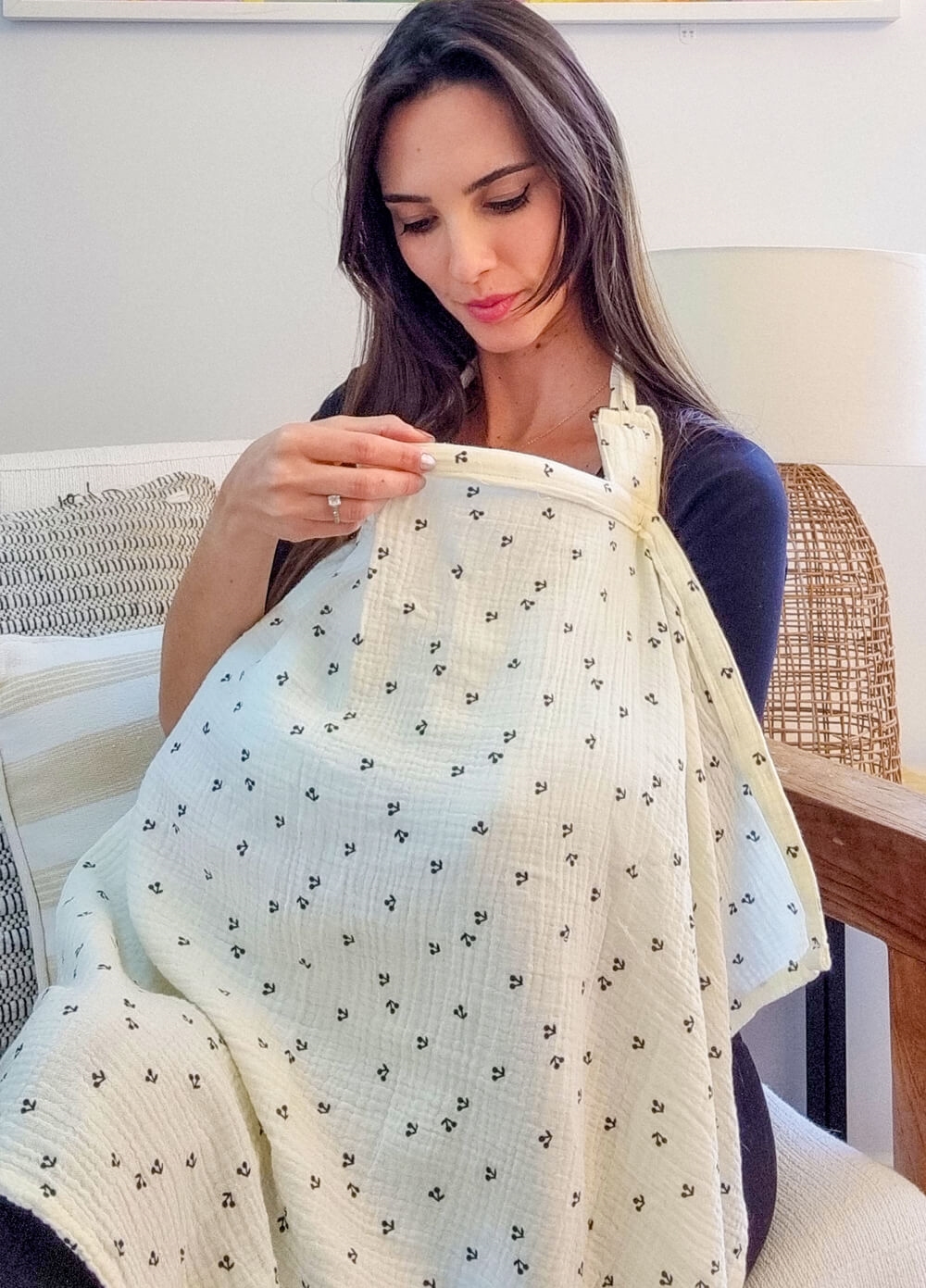 Lait & Co - Florian Breastfeeding Cover in Tiny Cherry Print