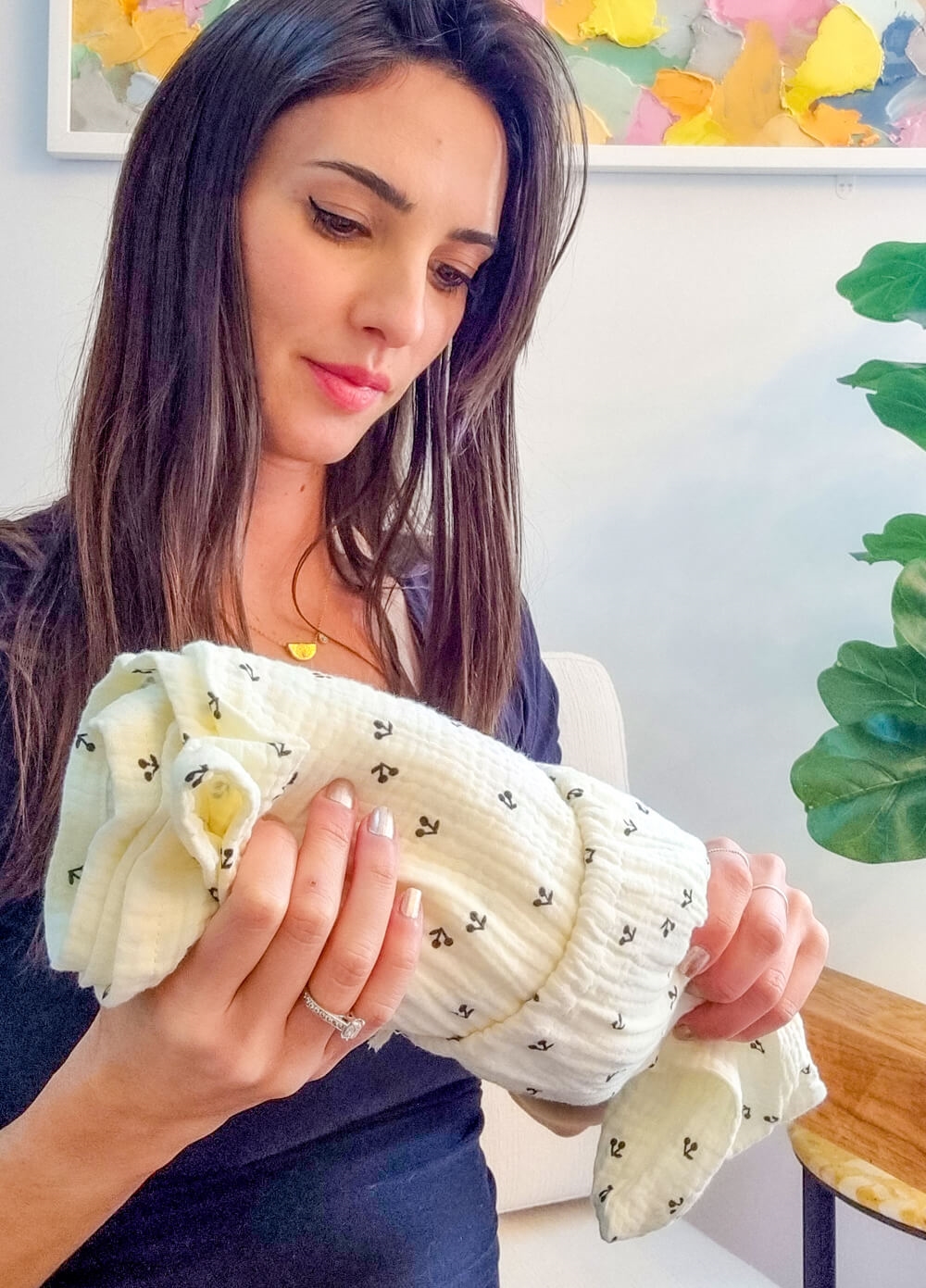 Lait & Co - Florian Breastfeeding Cover in Tiny Cherry Print
