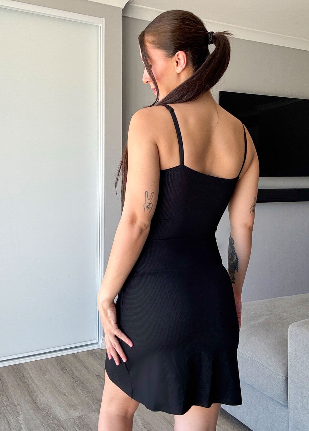 Queen Bee - Maddie Pregnancy & Nursing Slip in Black