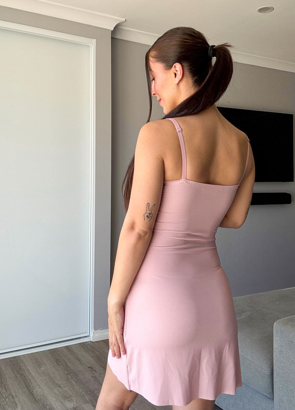 Queen Bee - Maddie Pregnancy & Nursing Slip in Pink
