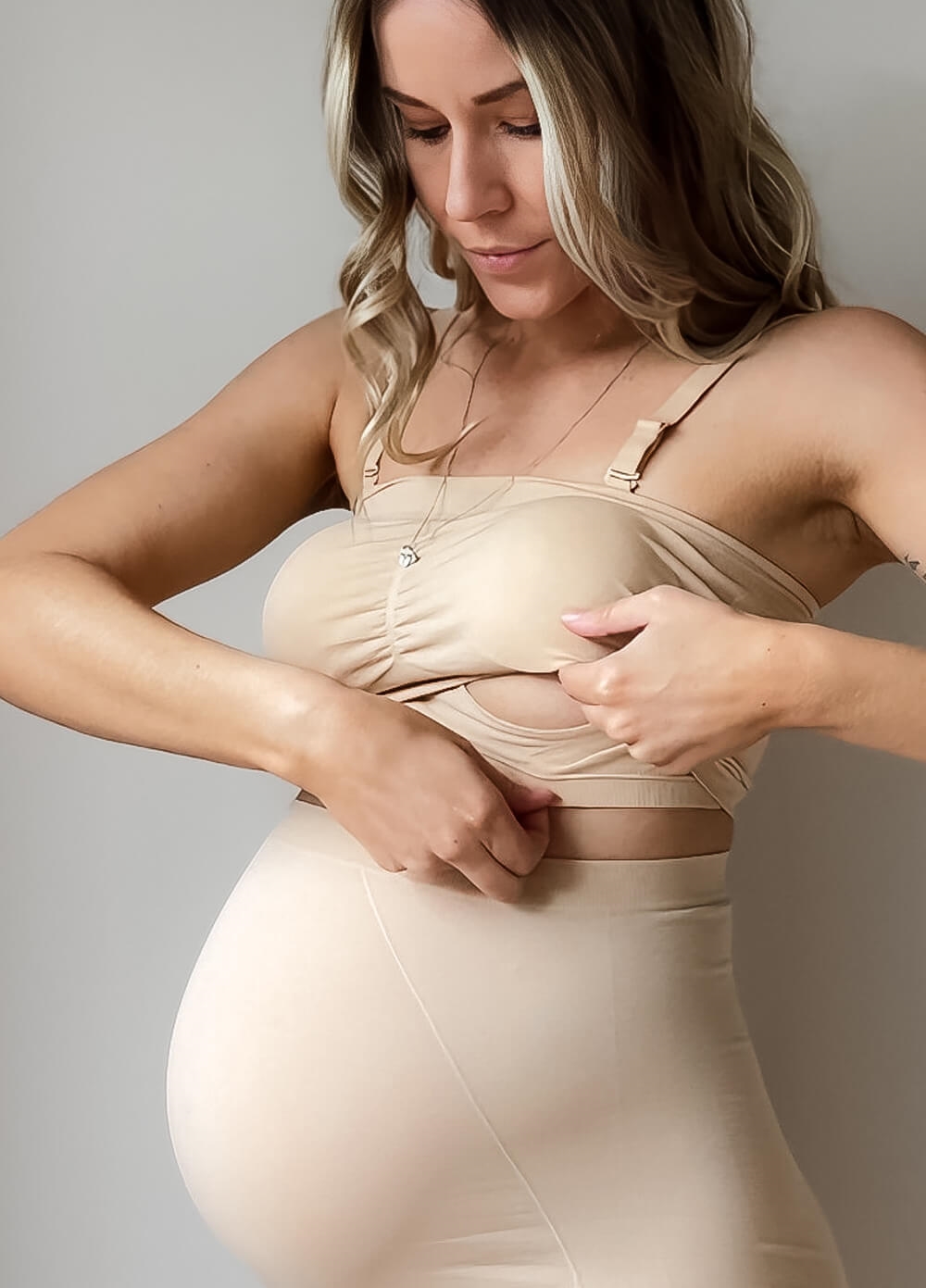Anya Straplesss Pregnancy Bra in Nude | Queen Bee