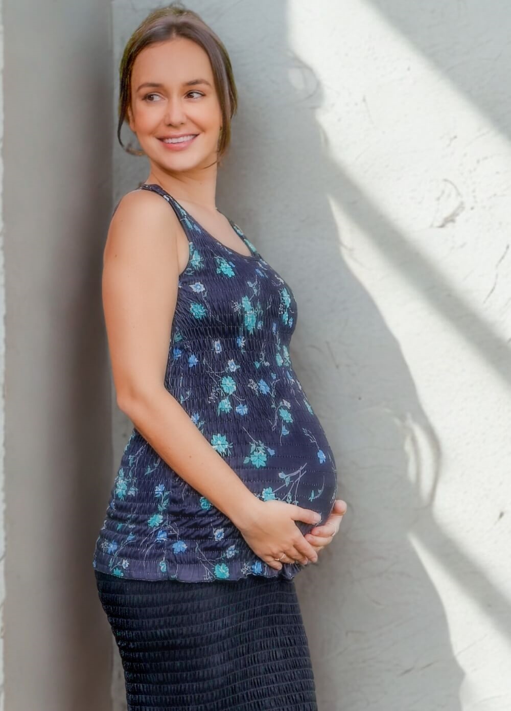 Floressa - Hana Smocked Maternity Nursing Tank in Midnight Floral