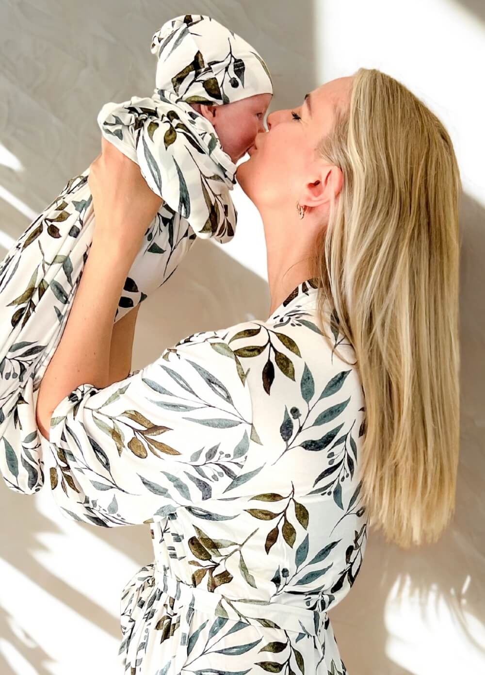 Welcome Baby - Cherish Pregnancy Robe & Swaddle Set in Leaf Print