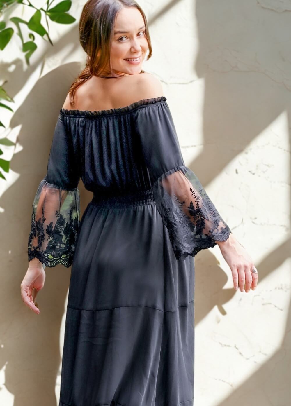 Lait & Co - Ruby-Grace Lace Sleeve Maternity Gown in Black