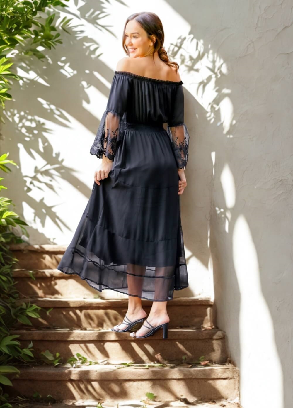 Lait & Co - Ruby-Grace Lace Sleeve Maternity Gown in Black