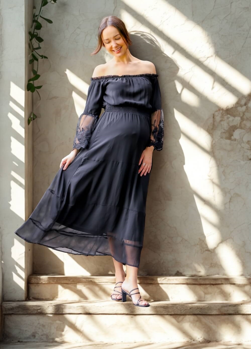 Lait & Co - Ruby-Grace Lace Sleeve Maternity Gown in Black