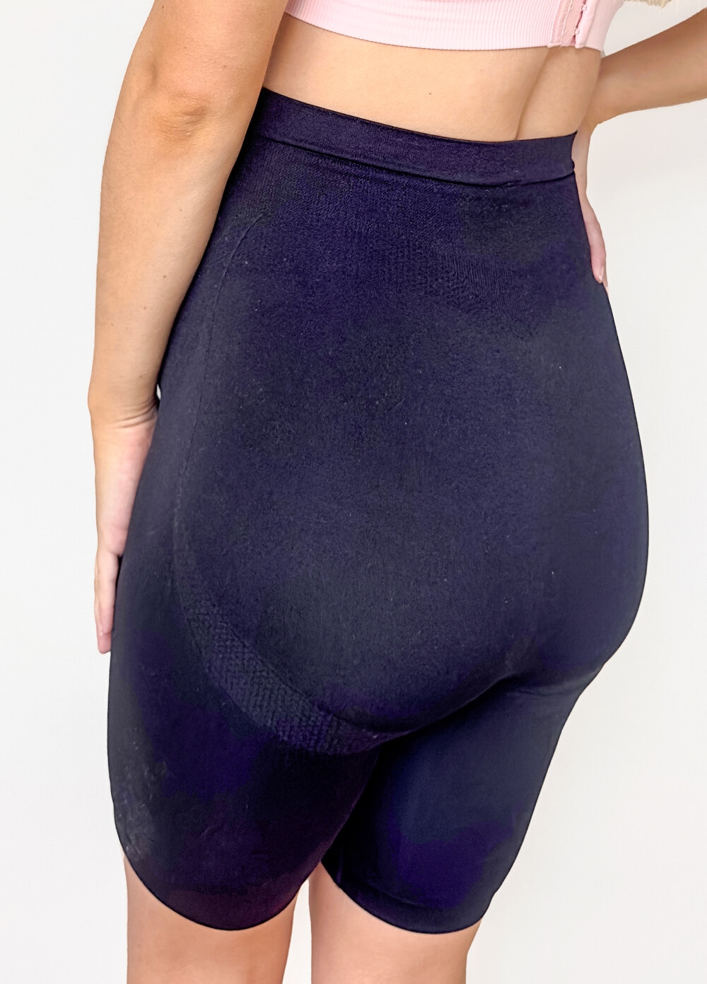 Emmy Smoothing Maternity Shorts in Black | Queen Bee