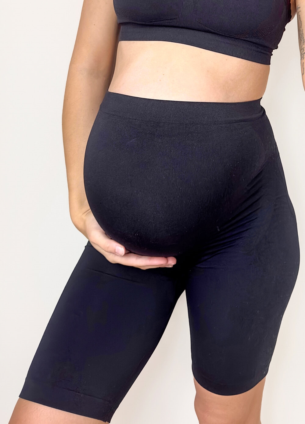 Emmy Smoothing Maternity Shorts in Black | Queen Bee