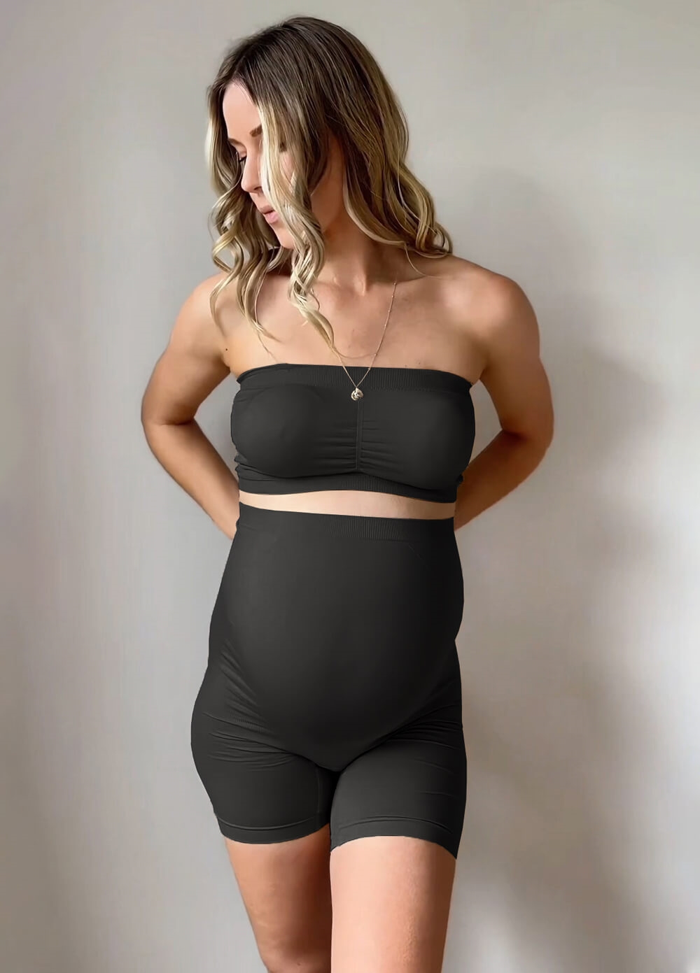 Anya Straplesss Pregnancy Bra in Black | Queen Bee