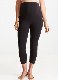 Seamless Capri Maternity Leggings in Black by Ingrid & Isabel